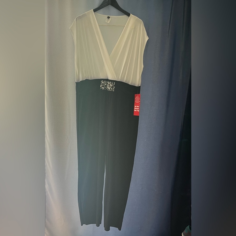 Elegant Black and White Jumpsuit
